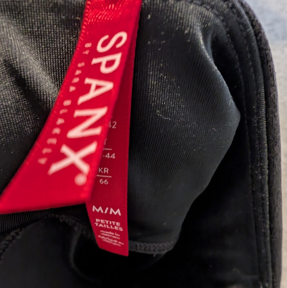 💘 Spanx Black Faux Leather Leggings Size Medium - Picture 4 of 6
